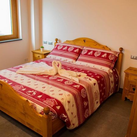 Sole Agriturismo Locatello Bagian luar foto