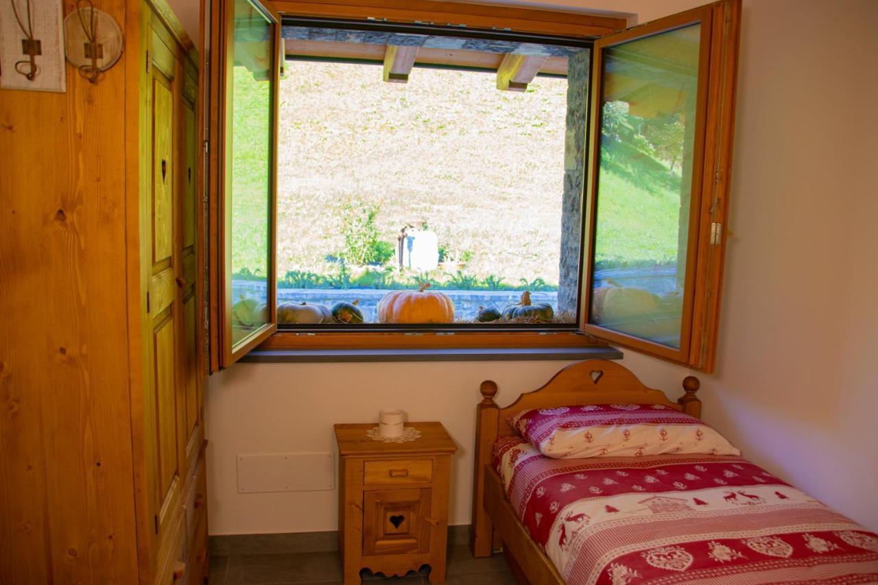 Sole Agriturismo Locatello Bagian luar foto