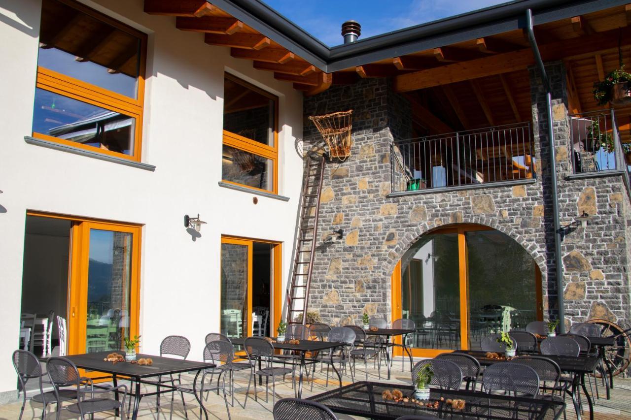 Sole Agriturismo Locatello Bagian luar foto
