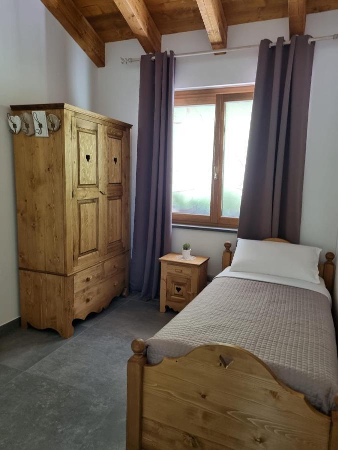 Sole Agriturismo Locatello Bagian luar foto
